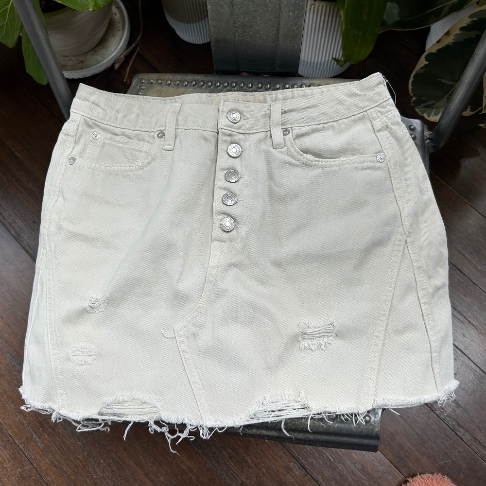 We The Free, Off-White Mini Skirt -Size 28